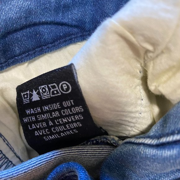 Le Chateau Ankle Length Jeans (26" waist) - Picture 5 of 5